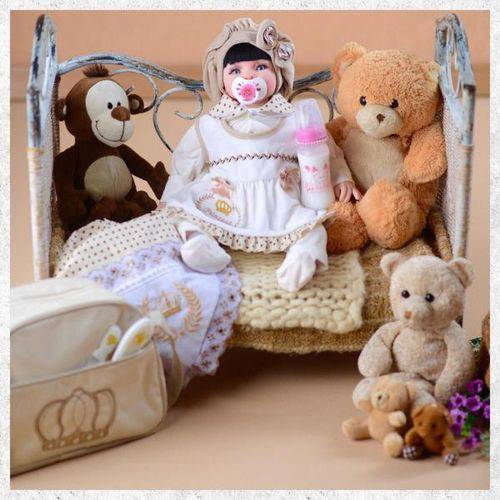 Assistência Técnica, SAC e Garantia do produto Boneca Bebê Reborn Princesa Larinha 53cm com 20 Acessórios
